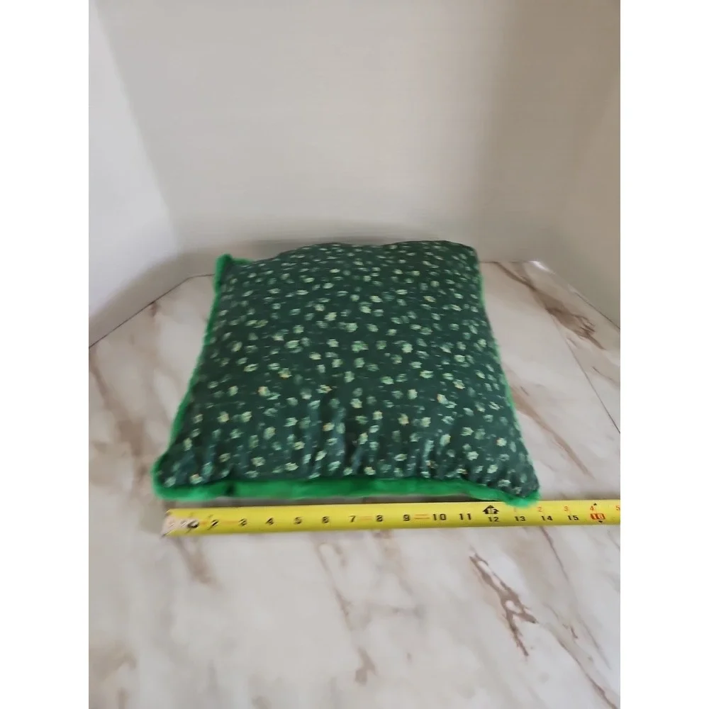 VTG Christmas Throw Pillow Double Sided Fuzzy/Shaggy/Velvety‎ Soft Tree/Wreath